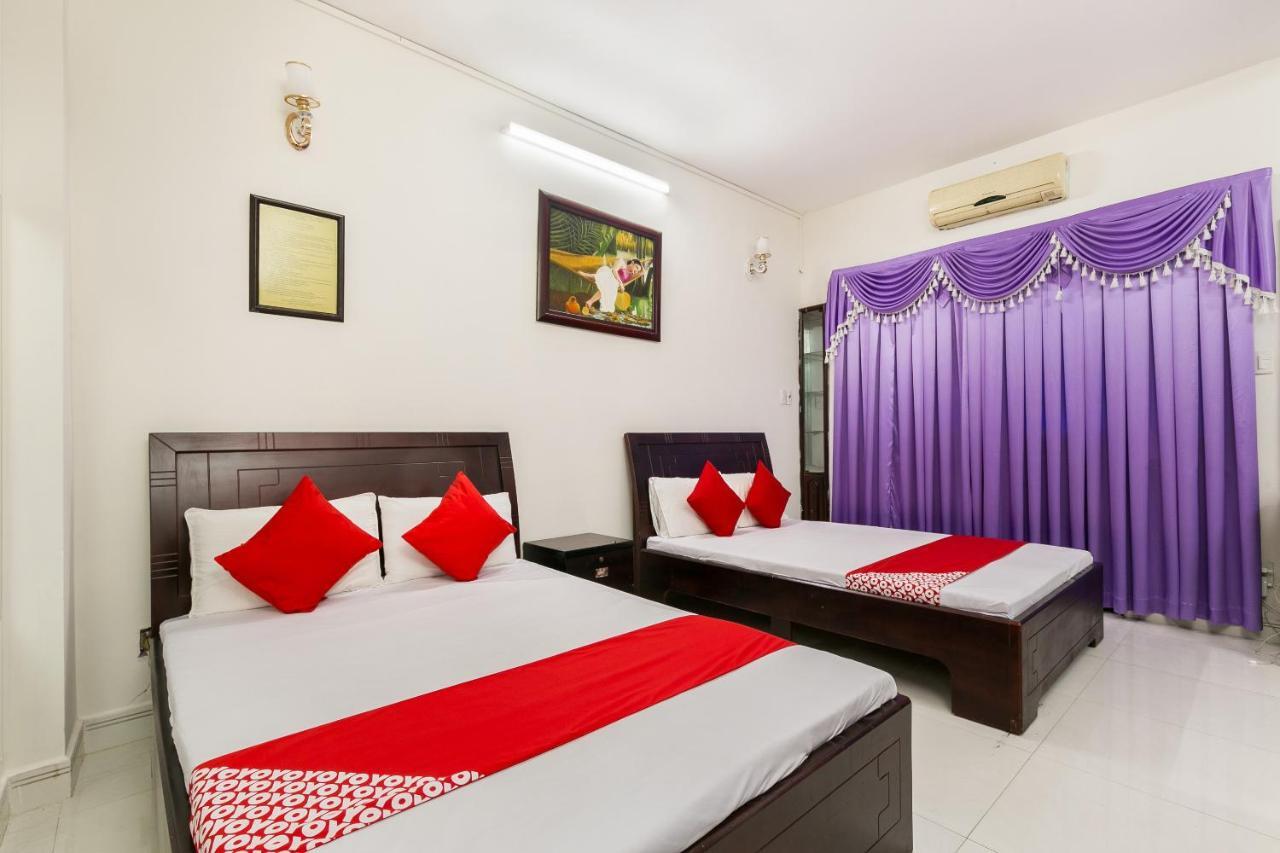 Oyo 486 Nhat Nhat Hotel Thành Pho Ho Chí Minh Esterno foto